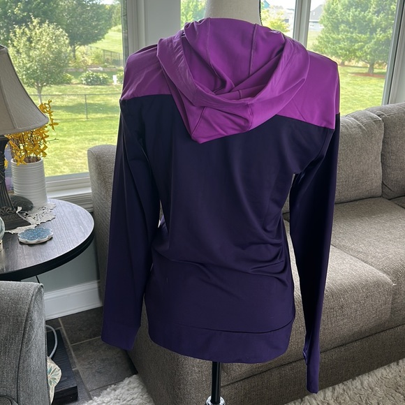 Adidas Women’s Performance Climalite Purple & Pink TechFit Quarter Zip Medium - Picture 2 of 8